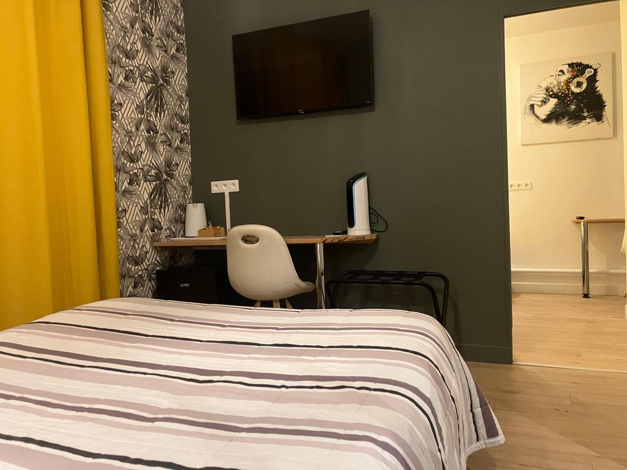 Hotel Du Nord Chambres Familiales Fontaines  Zewnętrze zdjęcie